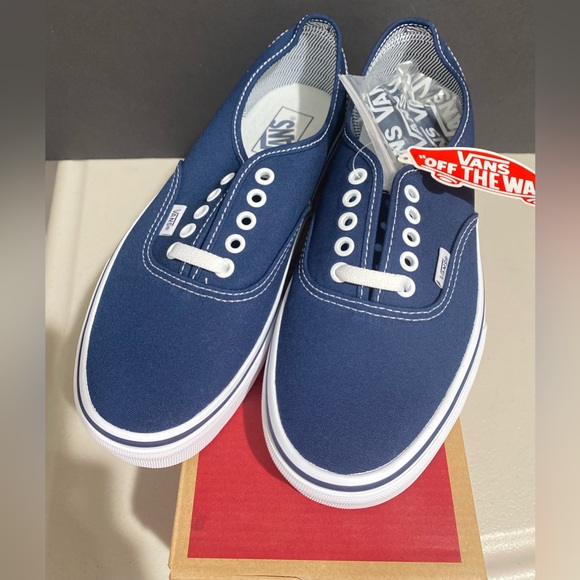 ***VANS AUTHENTIC*** Dress Blue True White Skate Shoe. Size: 8.5 Men/10 Women. - Picture 7 of 11